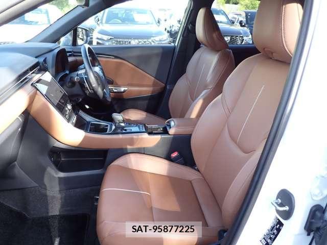 Lexus LBX 2024-05 8362448-3