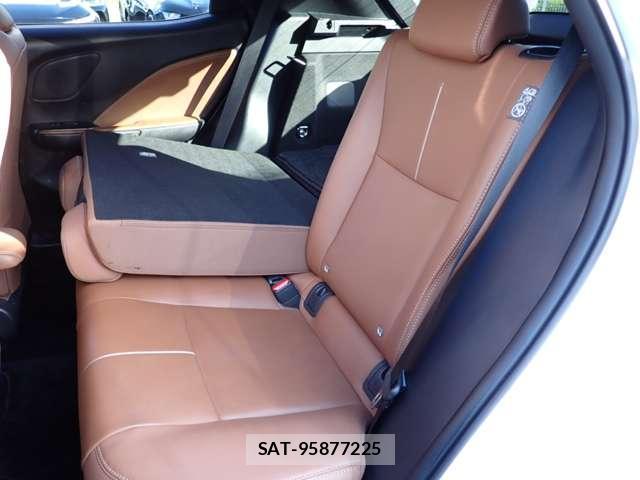 Lexus LBX 2024-05 8362448-8
