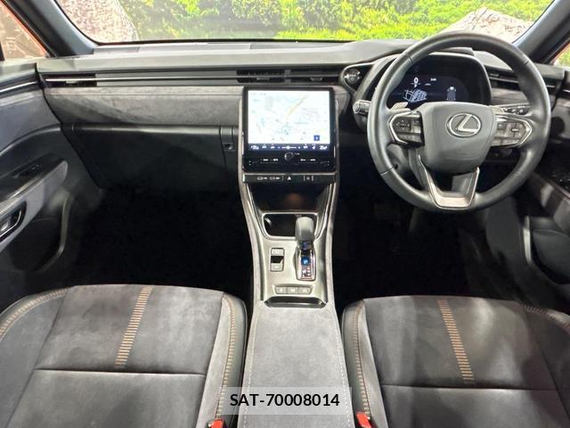Lexus LBX 2024-05 8363155-1