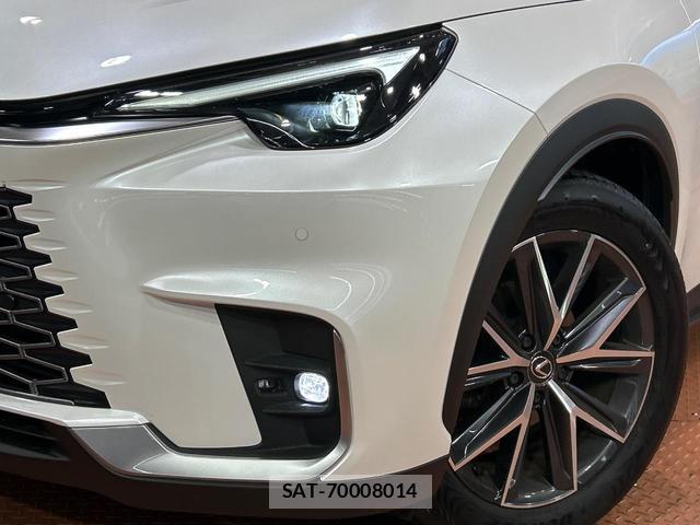 Lexus LBX 2024-05 8363155-11