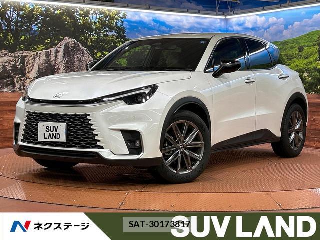 Lexus LBX 2024-05 8363156-0