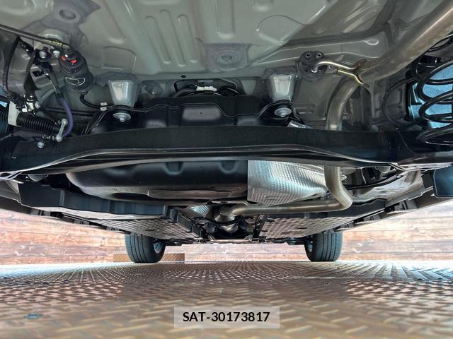Lexus LBX 2024-05 8363156-18