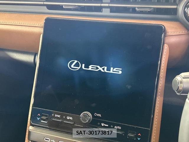 Lexus LBX 2024-05 8363156-2