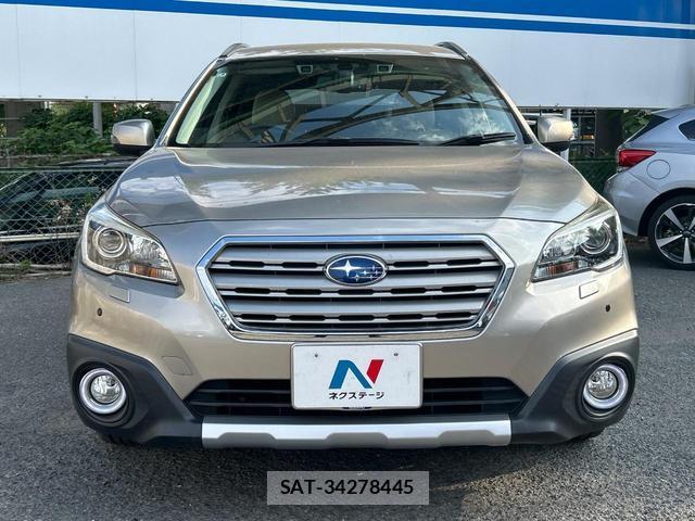 Subaru OUTBACK 2017-04 8361454-14