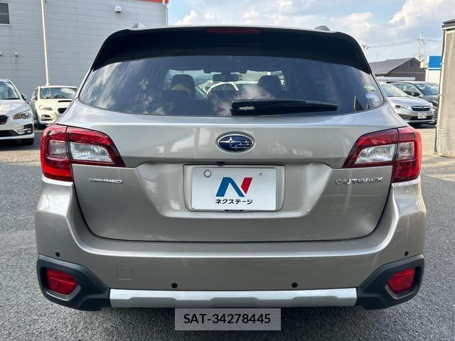 Subaru OUTBACK 2017-04 8361454-15