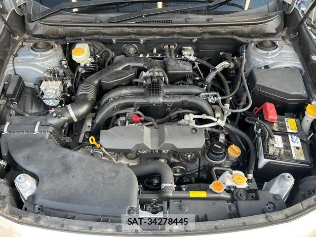 Subaru OUTBACK 2017-04 8361454-17