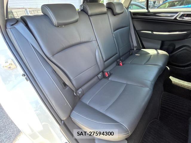 Subaru OUTBACK 2016-10 8361458-5