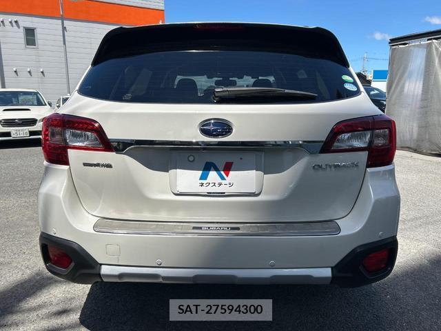 Subaru OUTBACK 2016-10 8361458-9