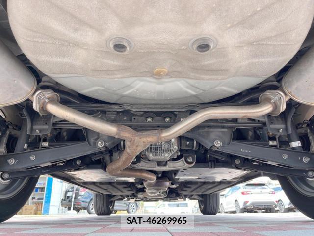 Subaru OUTBACK 2023-09 8362319-18