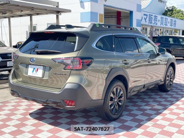 Subaru OUTBACK 2024-12 8362320-16