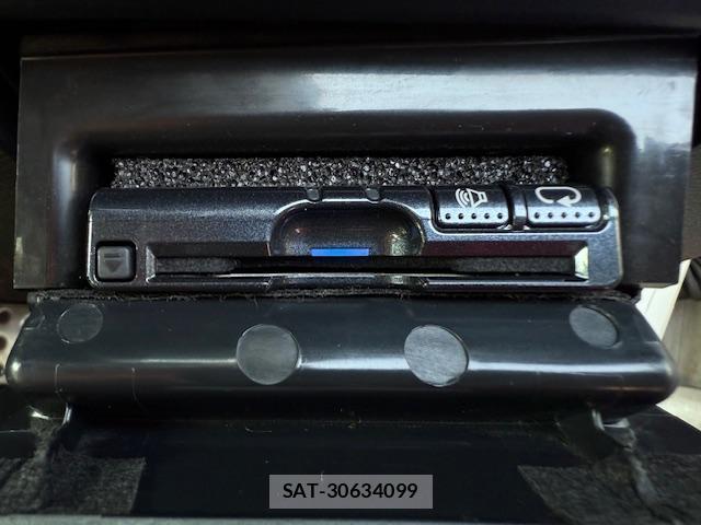 Subaru OUTBACK 2016-03 8362371-12