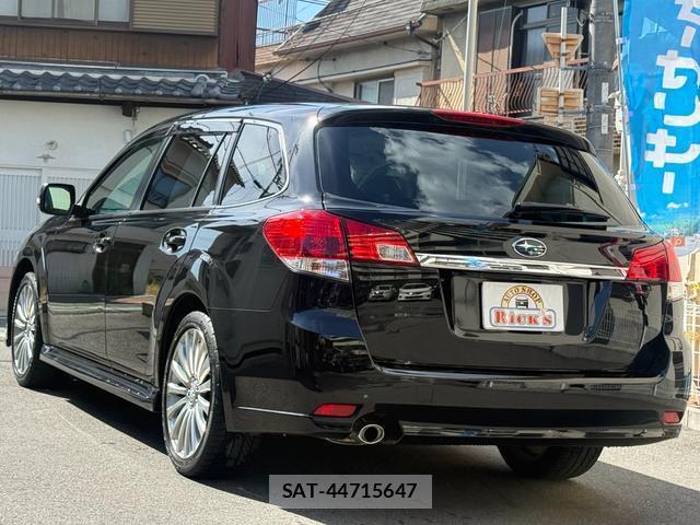 Subaru LEGACY TOURING WAGON 2009-11 8363842-8