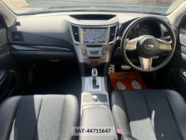 Subaru LEGACY TOURING WAGON 2009-11 8363842-9