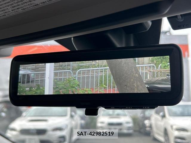Subaru LEVORG 2017-08 8361456-2