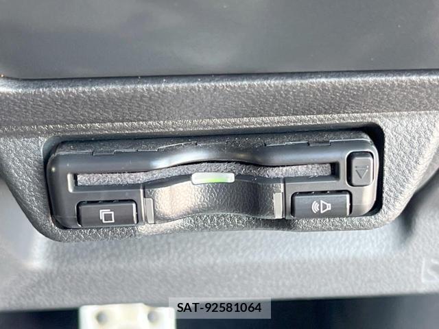 Subaru LEVORG 2021-07 8362317-6