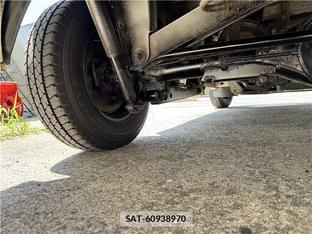 Toyota LITEACE VAN 2017 8362301-10