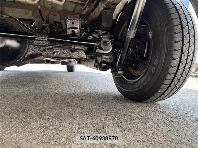 Toyota LITEACE VAN 2017 8362301-12
