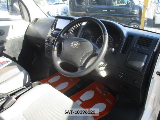 Toyota LITEACE VAN 2012-08 8363647-2