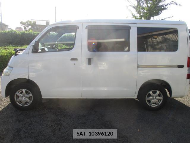 Toyota LITEACE VAN 2012-08 8363647-6