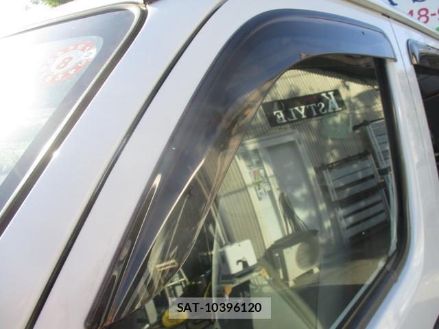 Toyota LITEACE VAN 2012-08 8363647-9