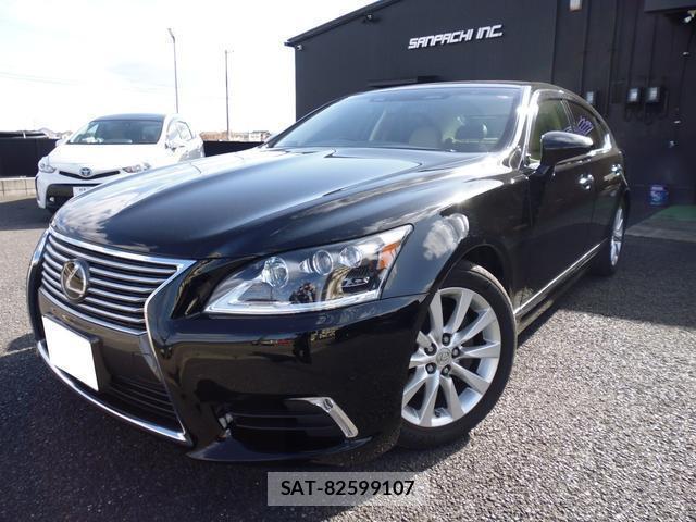 Lexus LS 2017 8361081-0