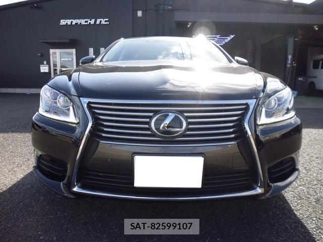 Lexus LS 2017 8361081-2
