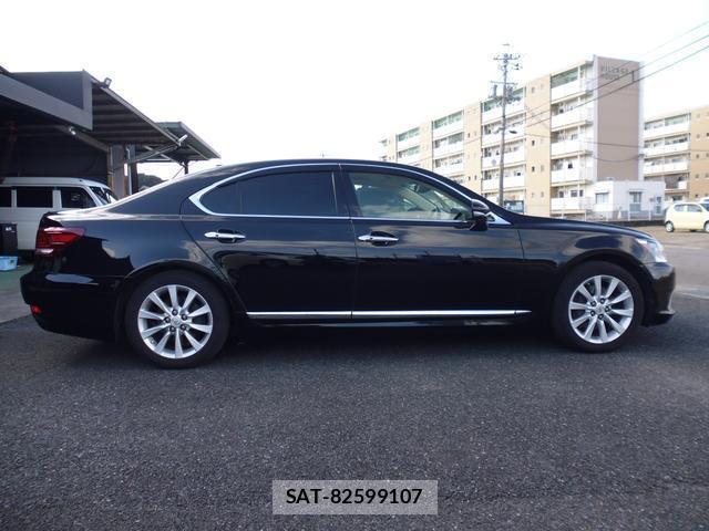 Lexus LS 2017 8361081-6