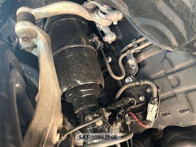 Lexus LS 2020-06 8361570-19