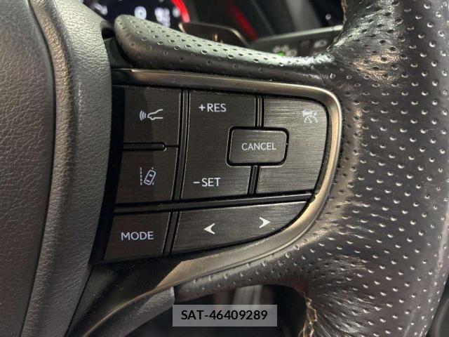 Lexus LS 2020-01 8362135-16