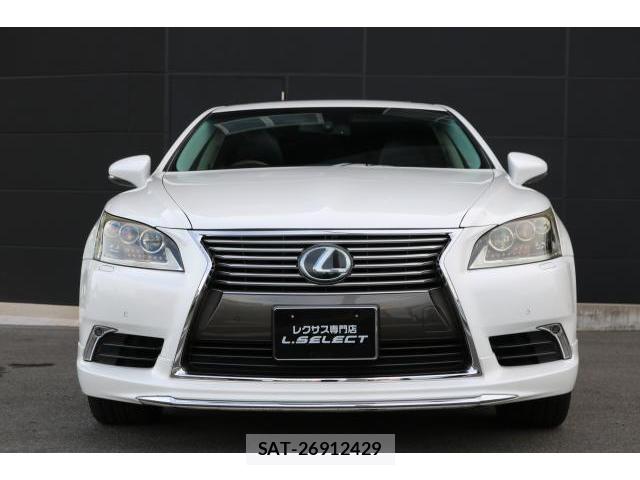 Lexus LS 2013-05 8363603-12