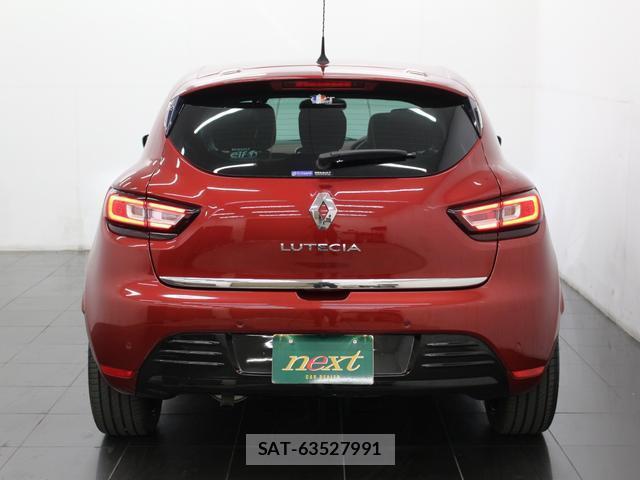 Renault LUTECIA 2018-08 8362818-3