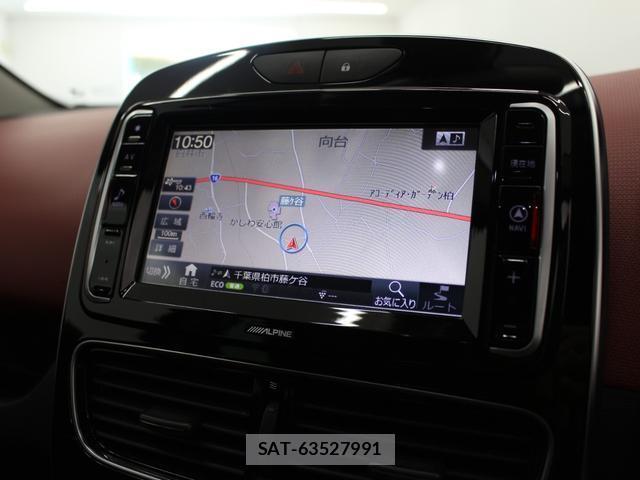 Renault LUTECIA 2018-08 8362818-5