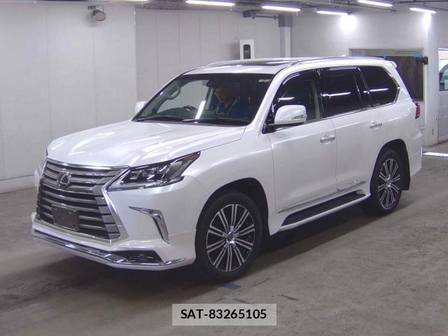 Lexus LX 2020-04 8360757-3