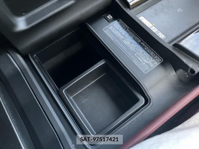 Lexus LX 2022-01 8360948-14
