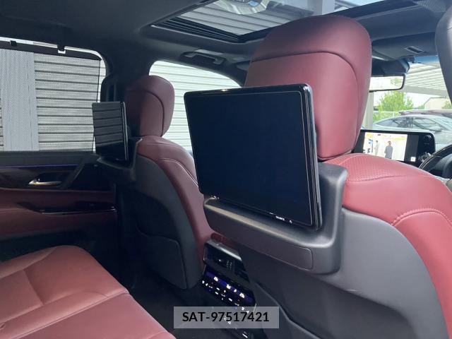 Lexus LX 2022-01 8360948-7