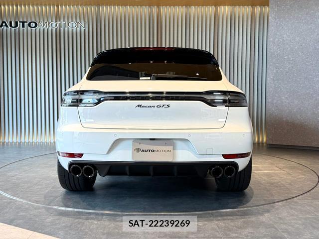 Porsche MACAN 2020-11 8361656-11