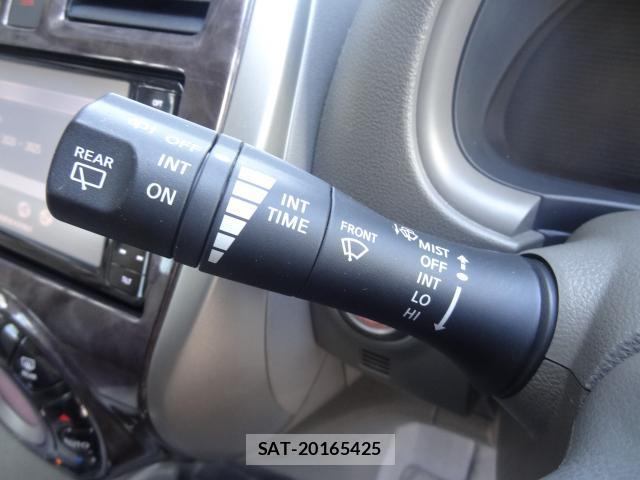 Nissan MARCH 2017-09 8362645-18