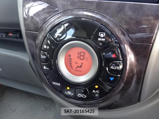 Nissan MARCH 2017-09 8362645-8