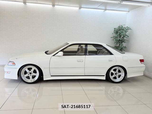 Toyota MARK II 2000-03 8362946-13