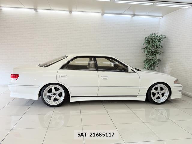 Toyota MARK II 2000-03 8362946-16