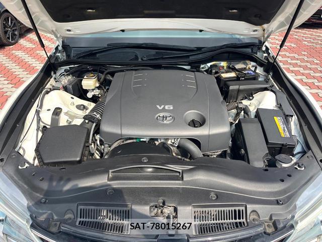 Toyota MARK X 2016-09 8361565-17