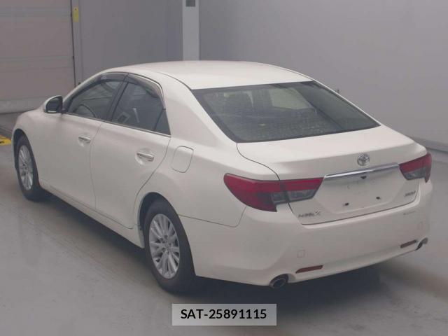 Toyota MARK X 2016-02 8362083-1