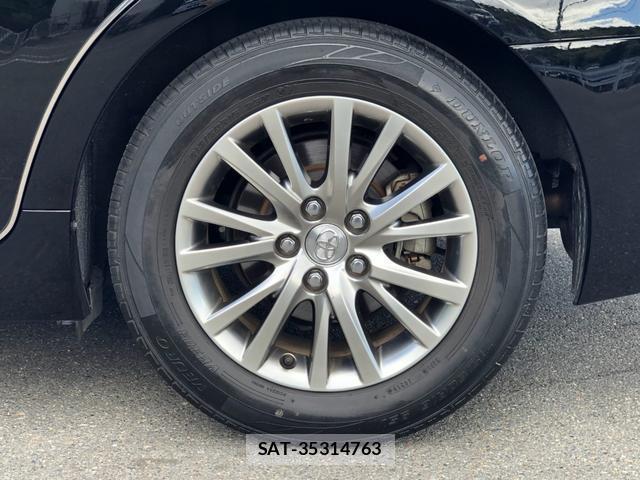 Toyota MARK X 2015-04 8362455-15