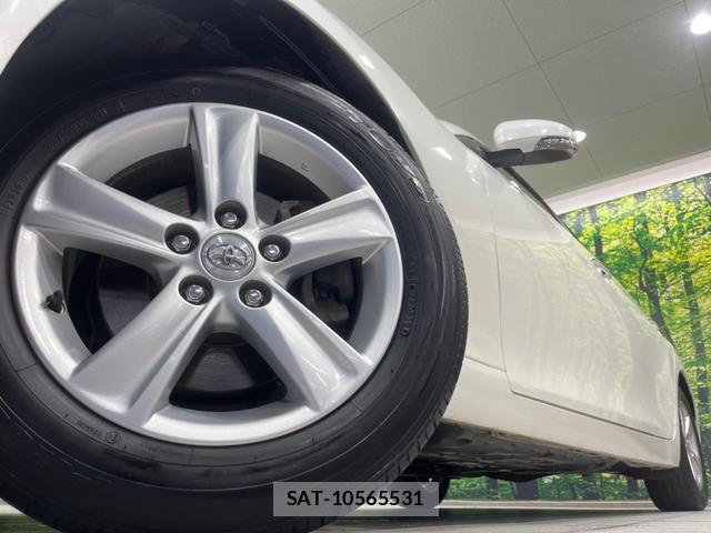 Toyota MARK X 2012-04 8363473-12