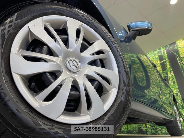 Mazda MAZDA2 2021-12 8362337-12