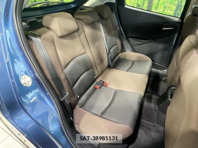 Mazda MAZDA2 2021-12 8362337-8
