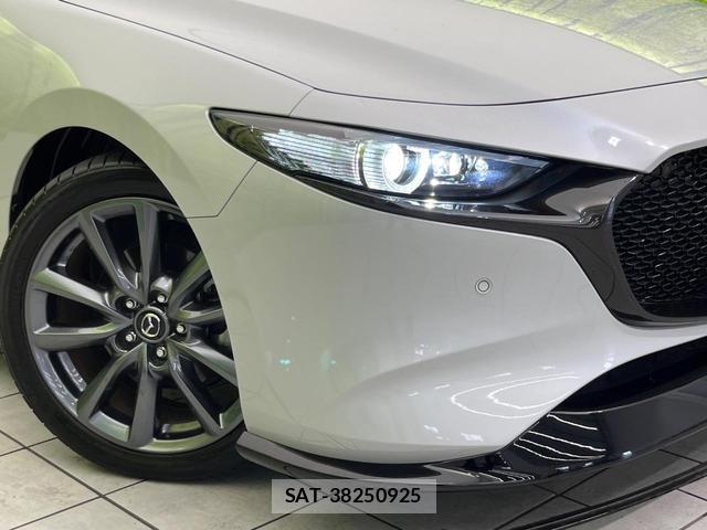 Mazda MAZDA3 2023-08 8360547-11