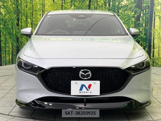 Mazda MAZDA3 2023-08 8360547-13