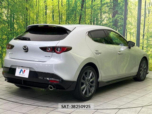 Mazda MAZDA3 2023-08 8360547-16