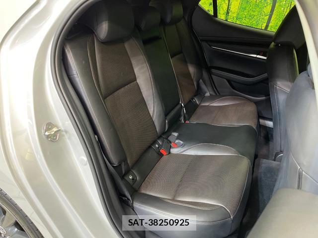 Mazda MAZDA3 2023-08 8360547-8